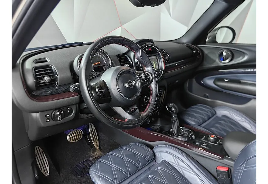 MINI Clubman 2.0 AT ALL4 (192 л.с.) Белый в АВИЛОН. Слайд №12