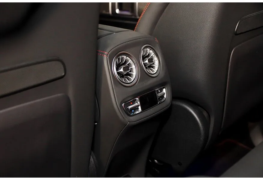 LIVE. Слайд №9