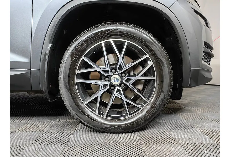 АВИЛОН - Skoda Kodiaq 2.0 TSI DSG 4X4 (180 л.с.) Серый - slide 18