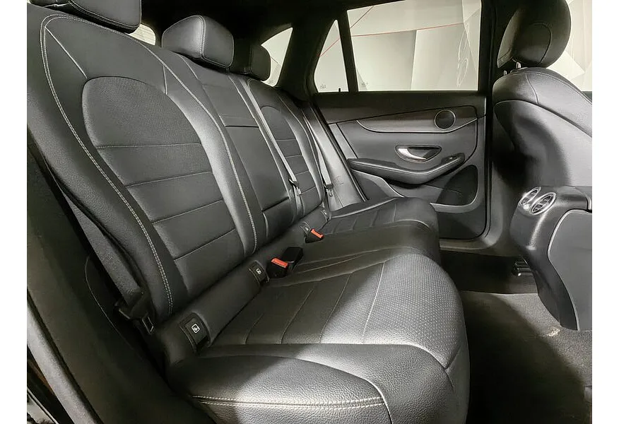 Mercedes-Benz GLC 300 9G-TRONIC 4MATIC (249 л.с.) Sport Plus (Локальная сборка) Черный в АВИЛОН. Слайд №15