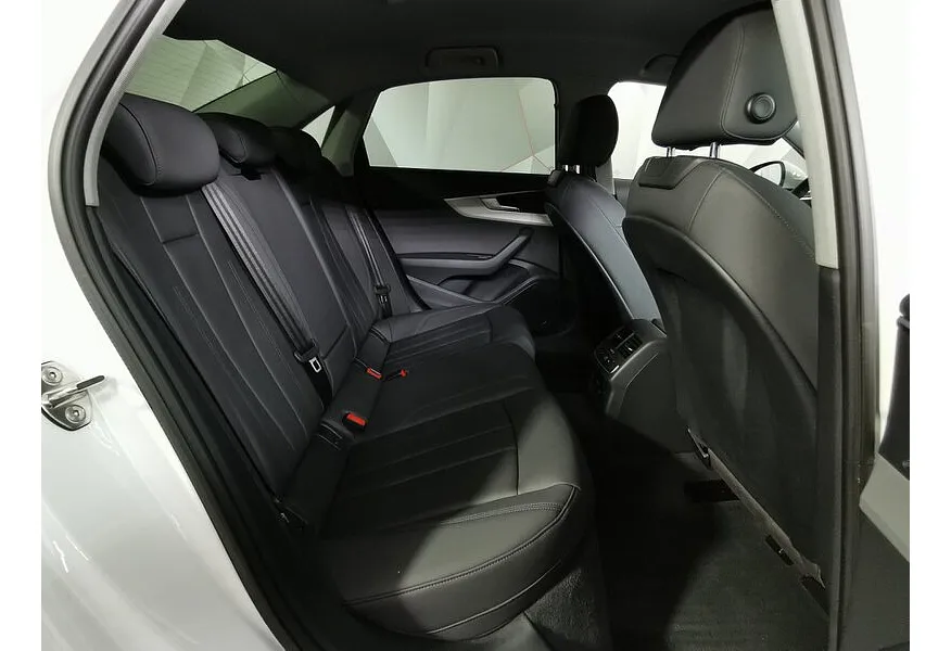 Audi A4 2.0 TFSI S tronic (150 л.с.) Белый в АВИЛОН. Слайд №16
