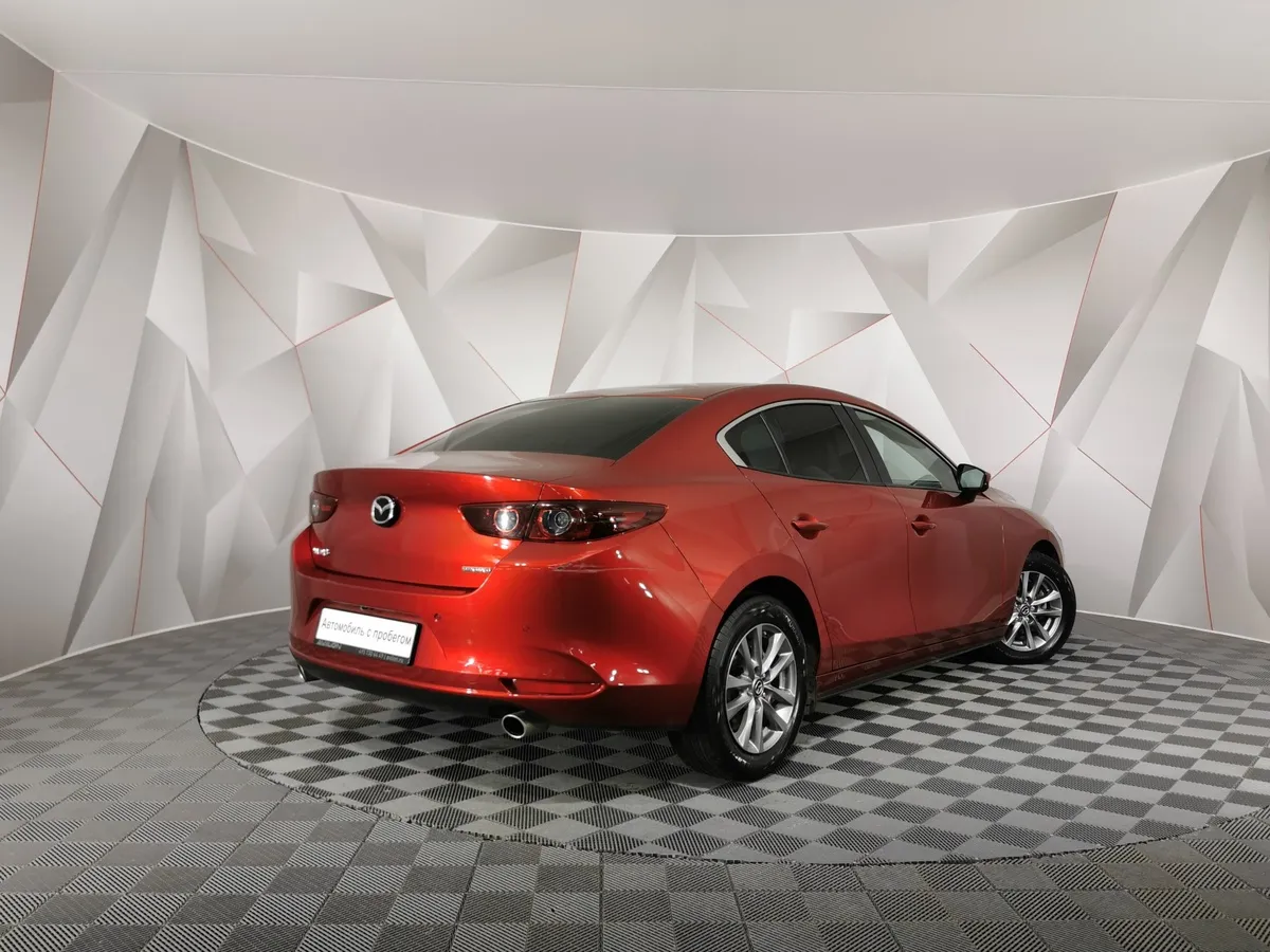 Mazda 3 1.5 AT (120 л.с.) Красный в АВИЛОН. Слайд №2