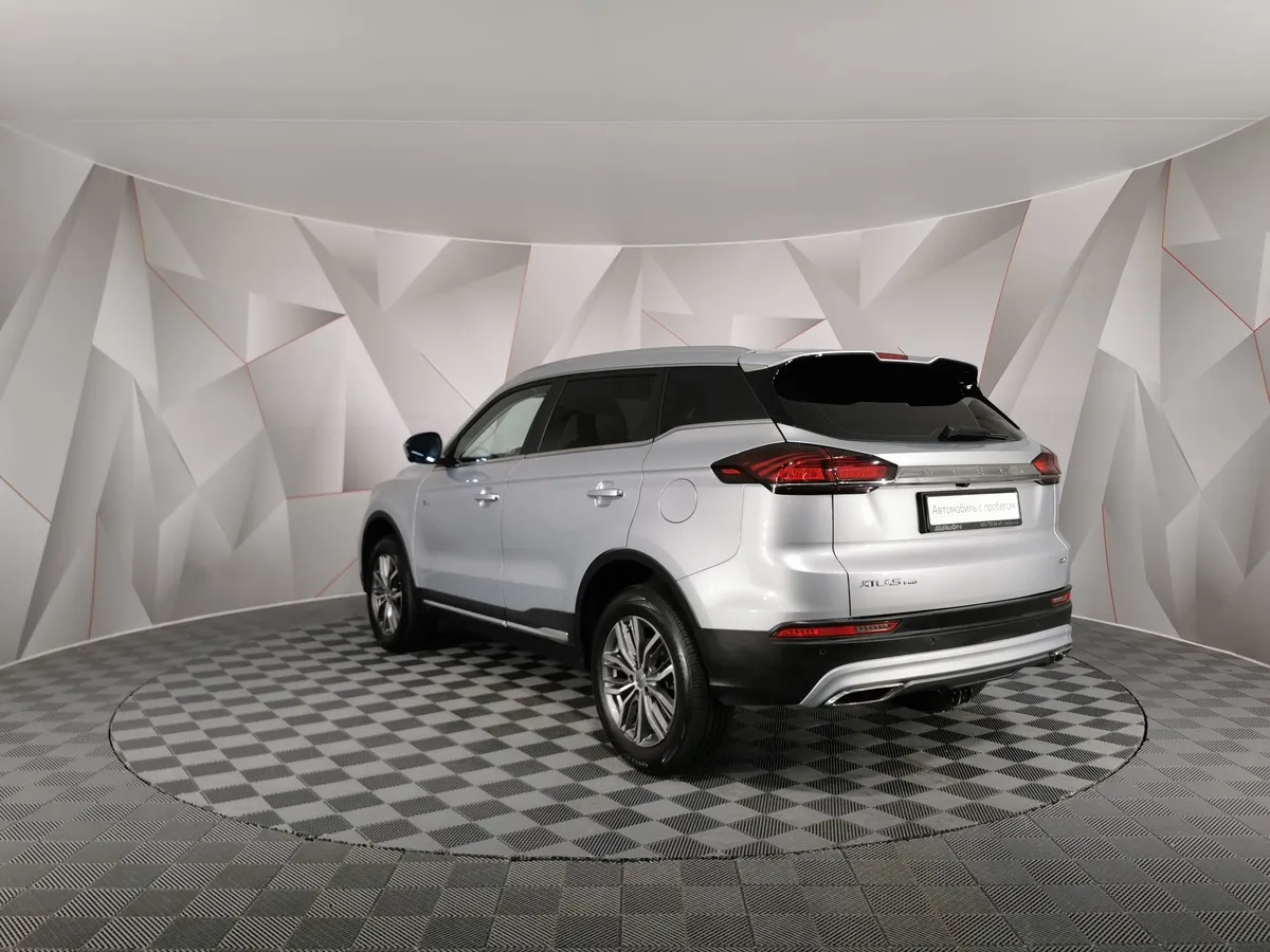 Geely Atlas Pro 1.5T 7DCT AWD (177 л.с.) Flagship Серый в АВИЛОН. Слайд №4