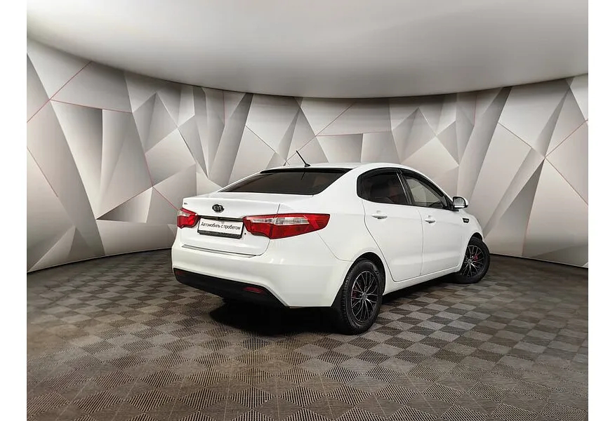 Kia Rio 1.4 MT (107 л.с.) Белый в АВИЛОН. Слайд №2
