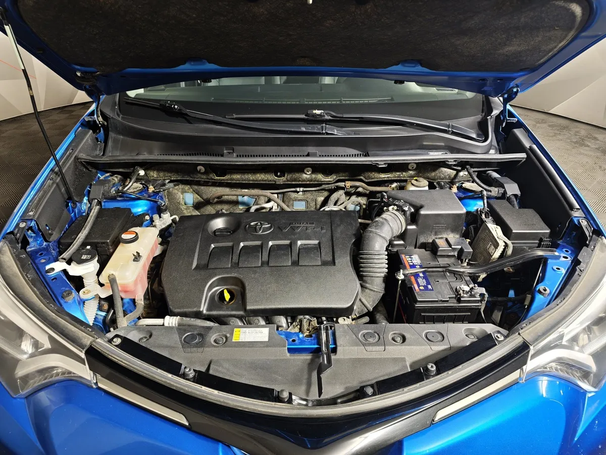 Toyota RAV4 2.0 CVT (148 л.с.) Стандарт Синий в АВИЛОН. Слайд №11