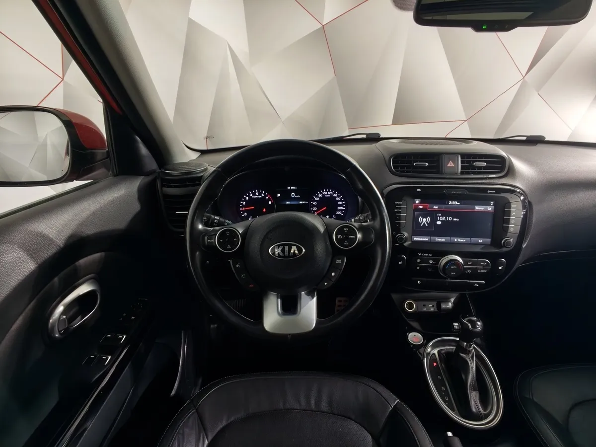 Kia Soul 2.0 MPI AT (150 л.с.) Premium Plus Красный в АВИЛОН. Слайд №20