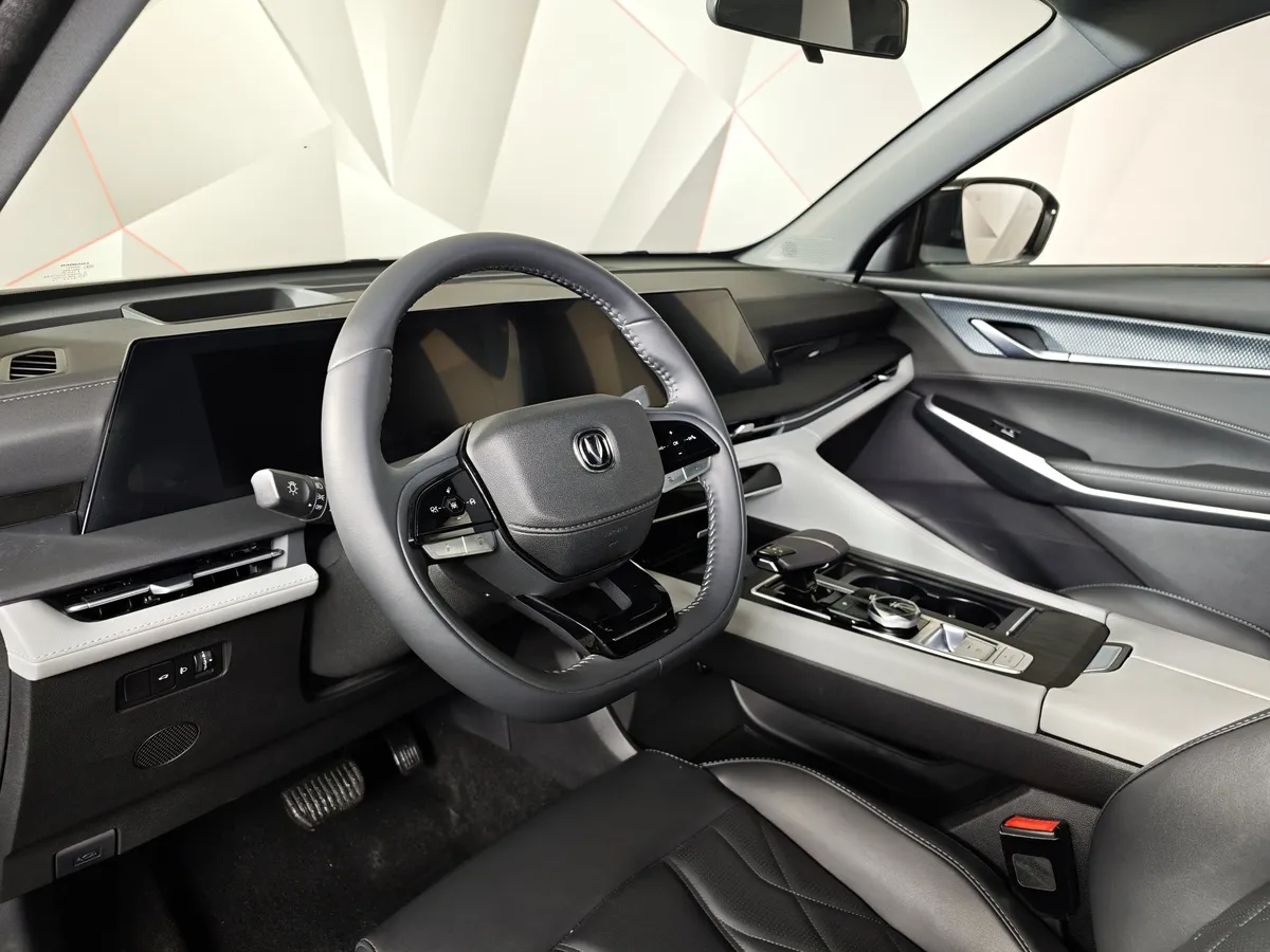 Changan CS75PLUS 2.0 AT (223 л.с.) Tech Черный в АВИЛОН. Слайд №17