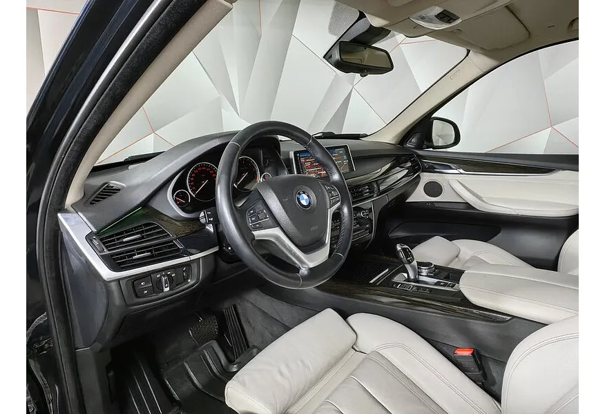 LIVE. Слайд №8