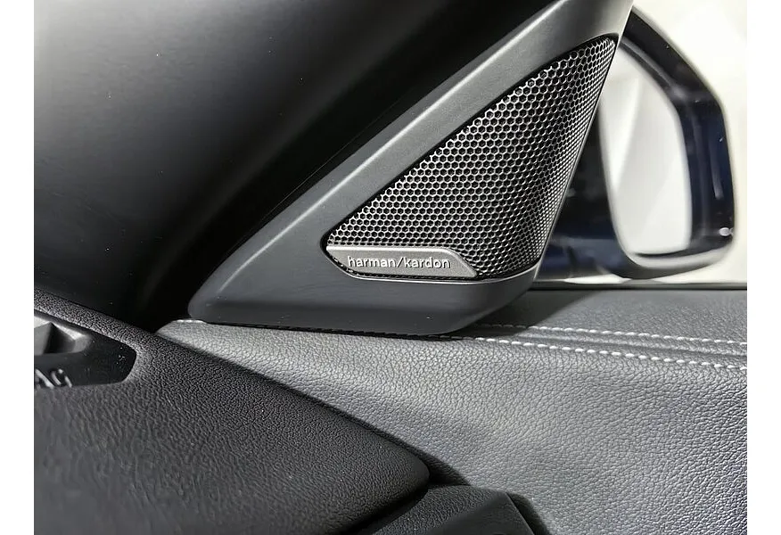 BMW Z4 sDrive30i (258 л.с.) M Sport Pro Синий в АВИЛОН. Слайд №14