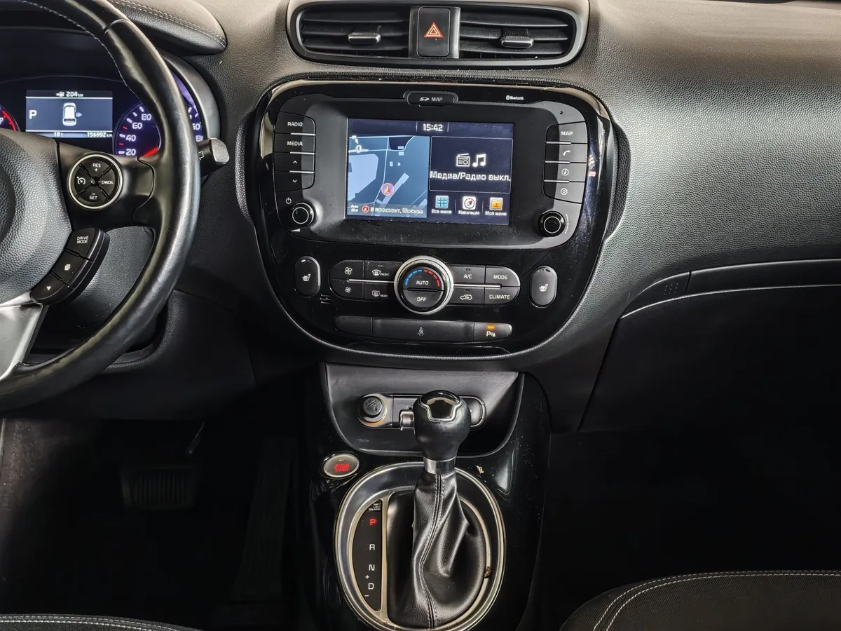 Kia Soul 2.0 MPI AT (150 л.с.) Classic Красный в АВИЛОН. Слайд №15