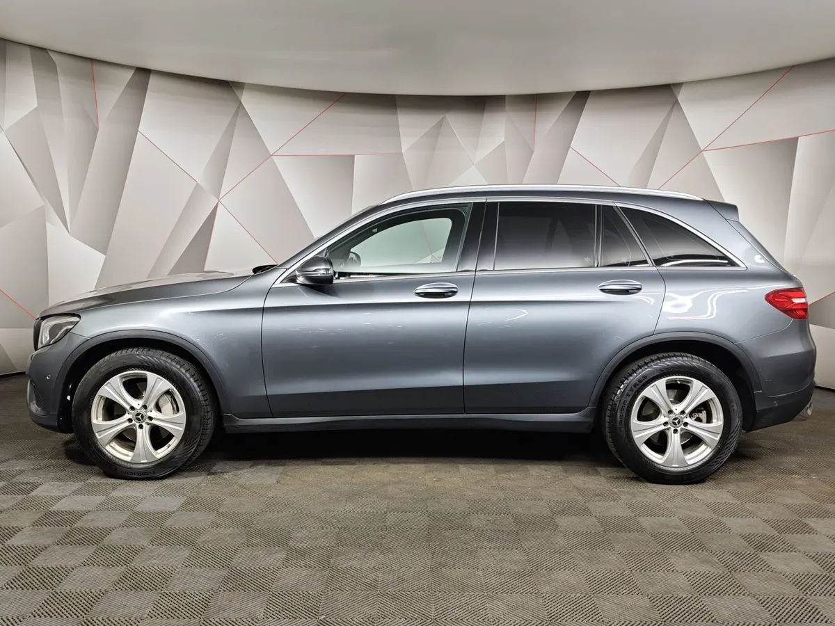 Mercedes-Benz GLC 220 d 9G-TRONIC 4MATIC (170 л.с.) Premium Серый в АВИЛОН. Слайд №5