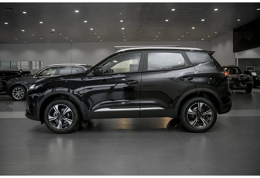 TENET T4 1.5T 6DCT 2WD (147 л.с.) Active Черный в АВИЛОН. Слайд №3