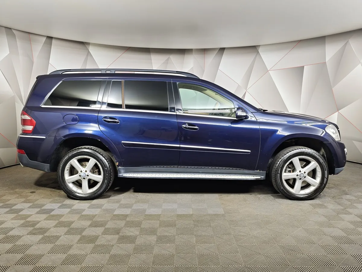 Mercedes-Benz GL 500 7G-Tronic 4MATIC (388 л.с.) Особая серия Синий в АВИЛОН. Слайд №6