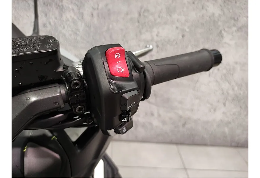 Yamaha XP560 XP560 560 см³ 560 Серый в АВИЛОН. Слайд №7