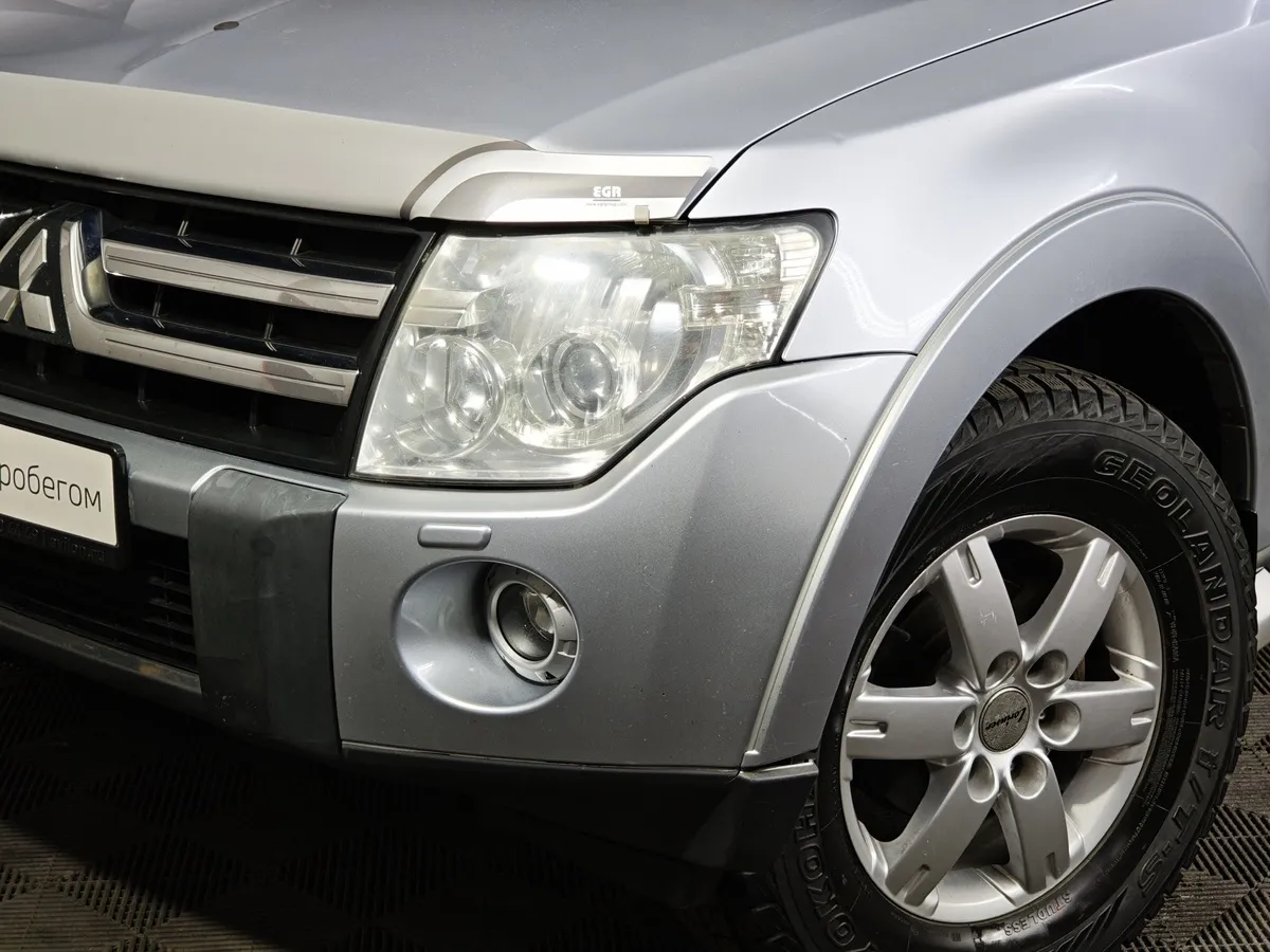 Mitsubishi Pajero 3.0 AT AWD (178 л.с.) Серебристый в АВИЛОН. Слайд №10