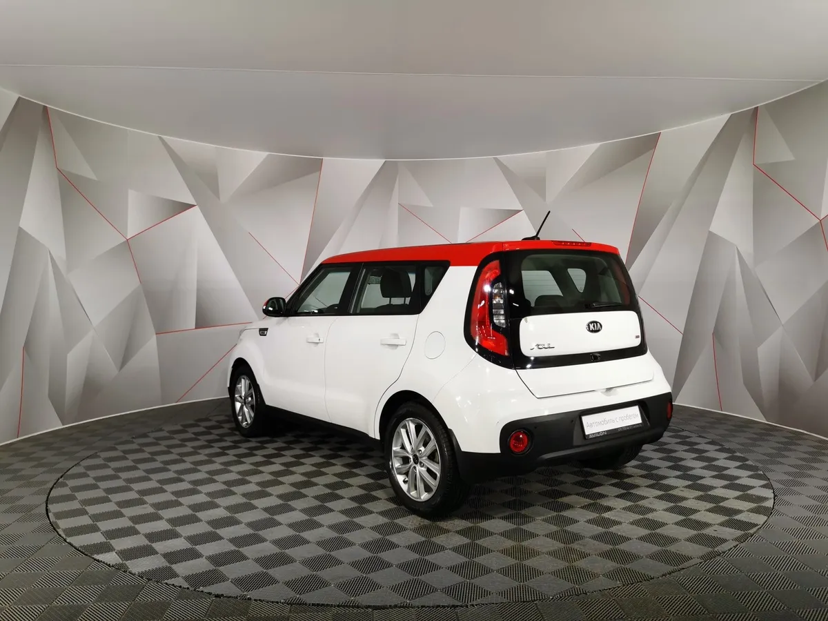 Kia Soul 1.6 GDI AT (132 л.с.) Classic Белый в АВИЛОН. Слайд №4