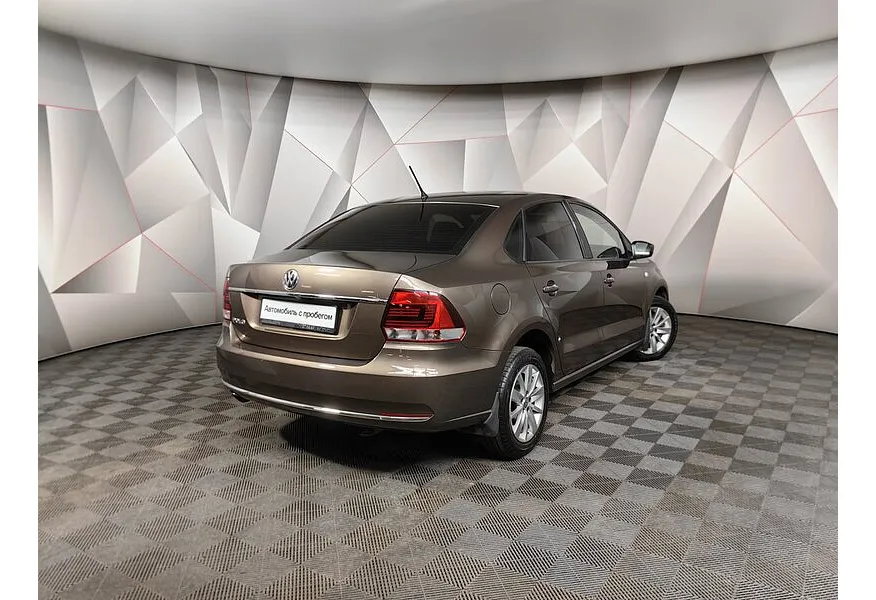 Volkswagen Polo 1.6 MPI AT (110 л.с.) Highline Коричневый в АВИЛОН. Слайд №2