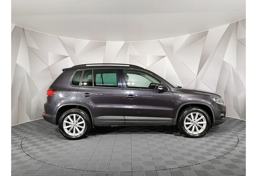 Volkswagen Tiguan 1.4 TSI BlueMotion DSG (150 л.с.) Avenue Серый в АВИЛОН. Слайд №4