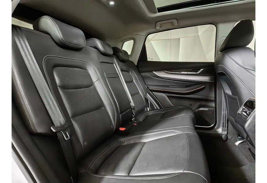 EXEED LX 1.6T DCT 4WD (150 л.с) Premium Plus Белый в АВИЛОН. Слайд №15