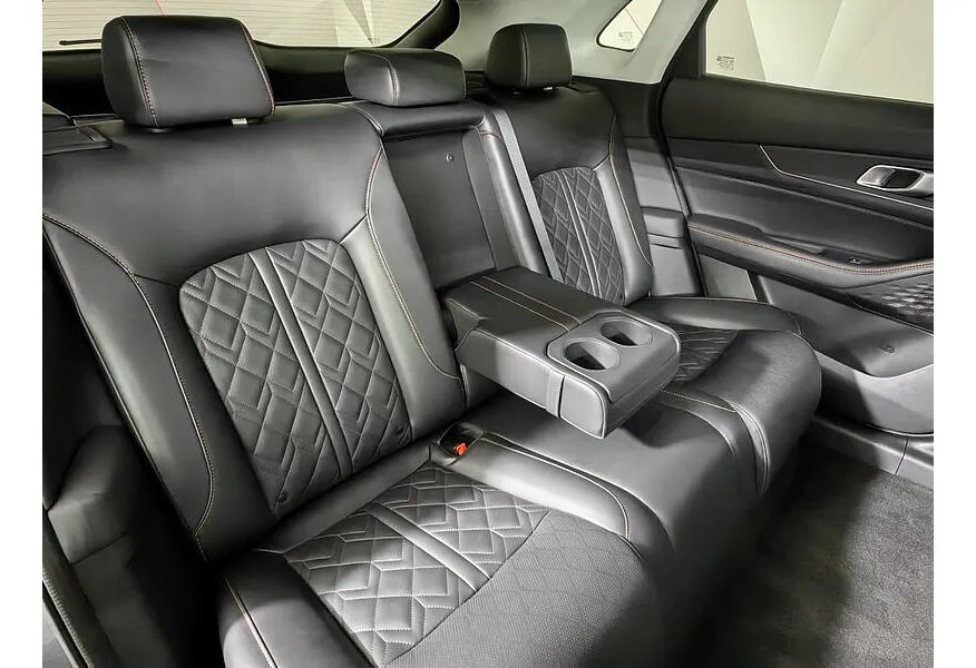 Changan UNI-K 2.0 AT 4WD (226 л.с.) Tech Серый в АВИЛОН. Слайд №17