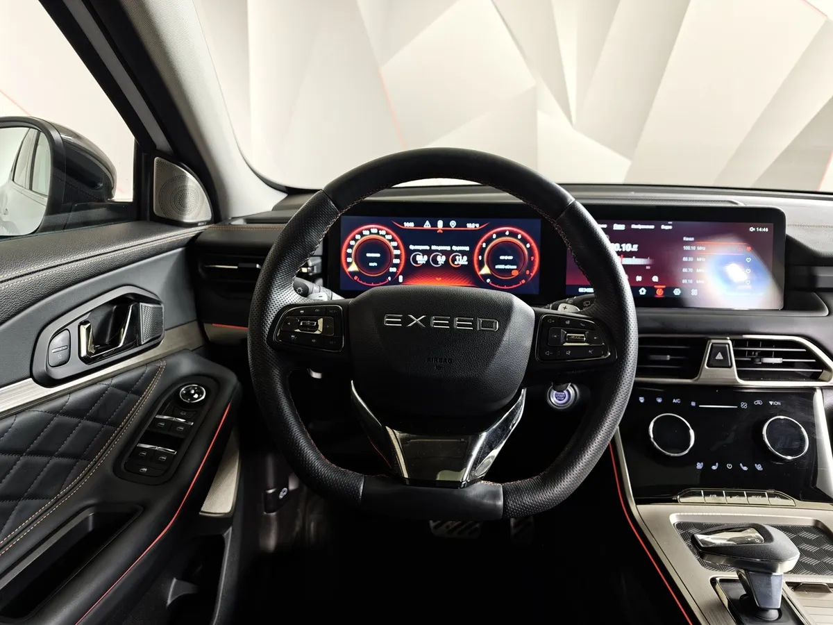 EXEED TXL 2.0 DCT7 AWD (197 л.с.) Sport Edition Белый в АВИЛОН. Слайд №19