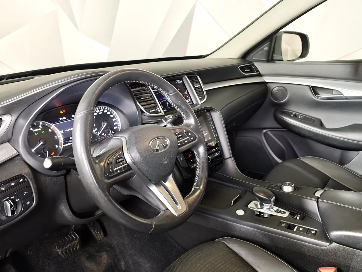 Infiniti QX50 2.0 VC-T CVT AWD (249 л.с.) Черный в АВИЛОН. Слайд №18