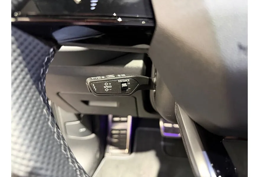 Audi Q5 2.0 TFSI S tronic quattro (272 л.с.) Серый в АВИЛОН. Слайд №16