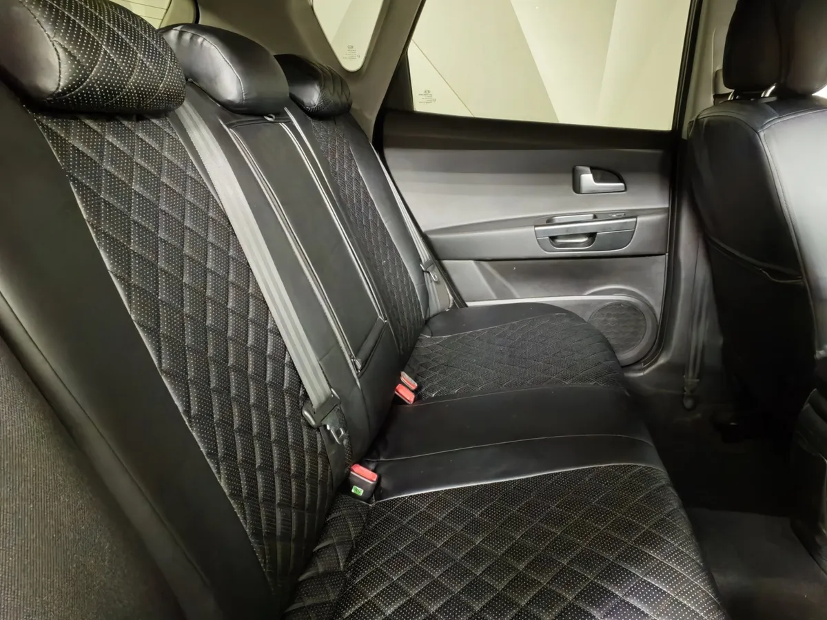Kia Ceed 1.6 MT (126 л.с.) Comfort Черный в АВИЛОН. Слайд №14