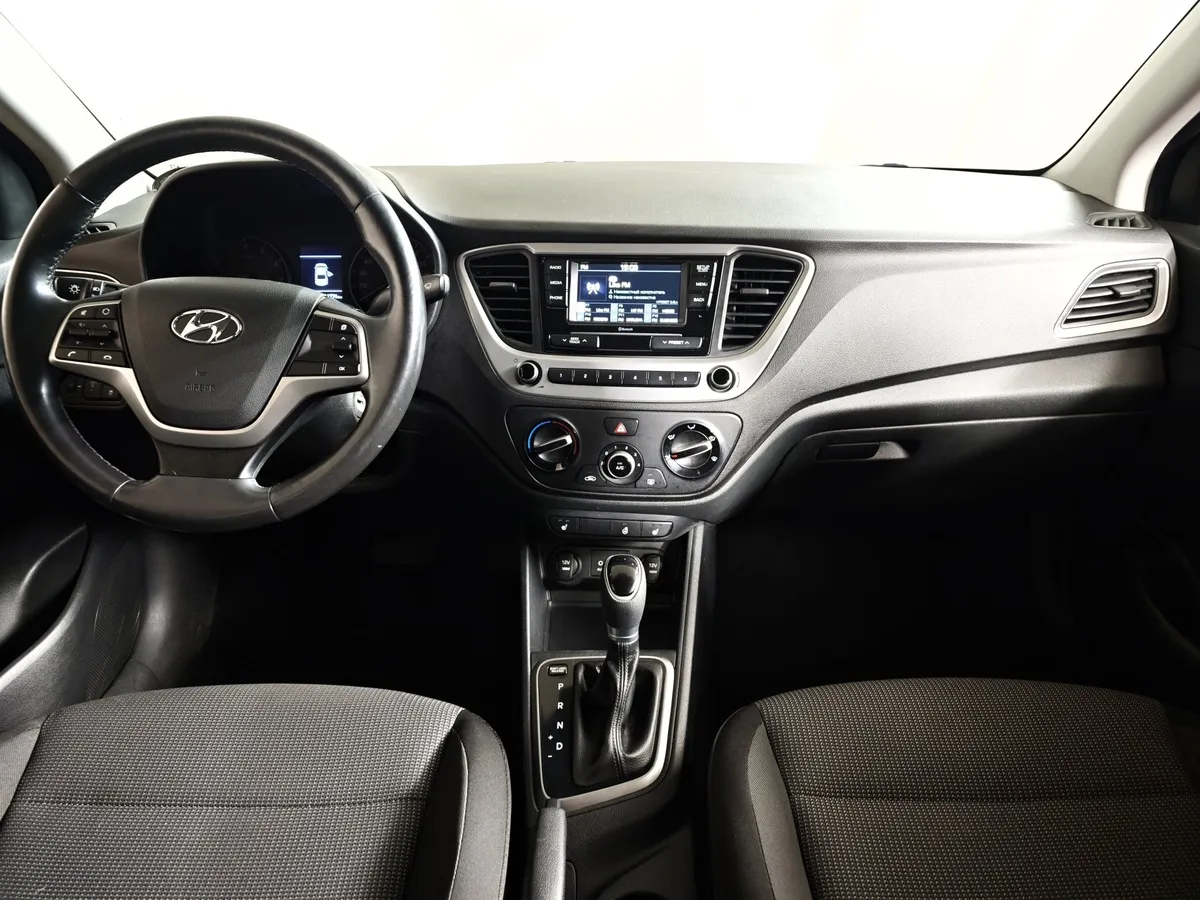 Hyundai Solaris 1.6 AT (123 л.с.) Active Plus Красный в АВИЛОН. Слайд №13