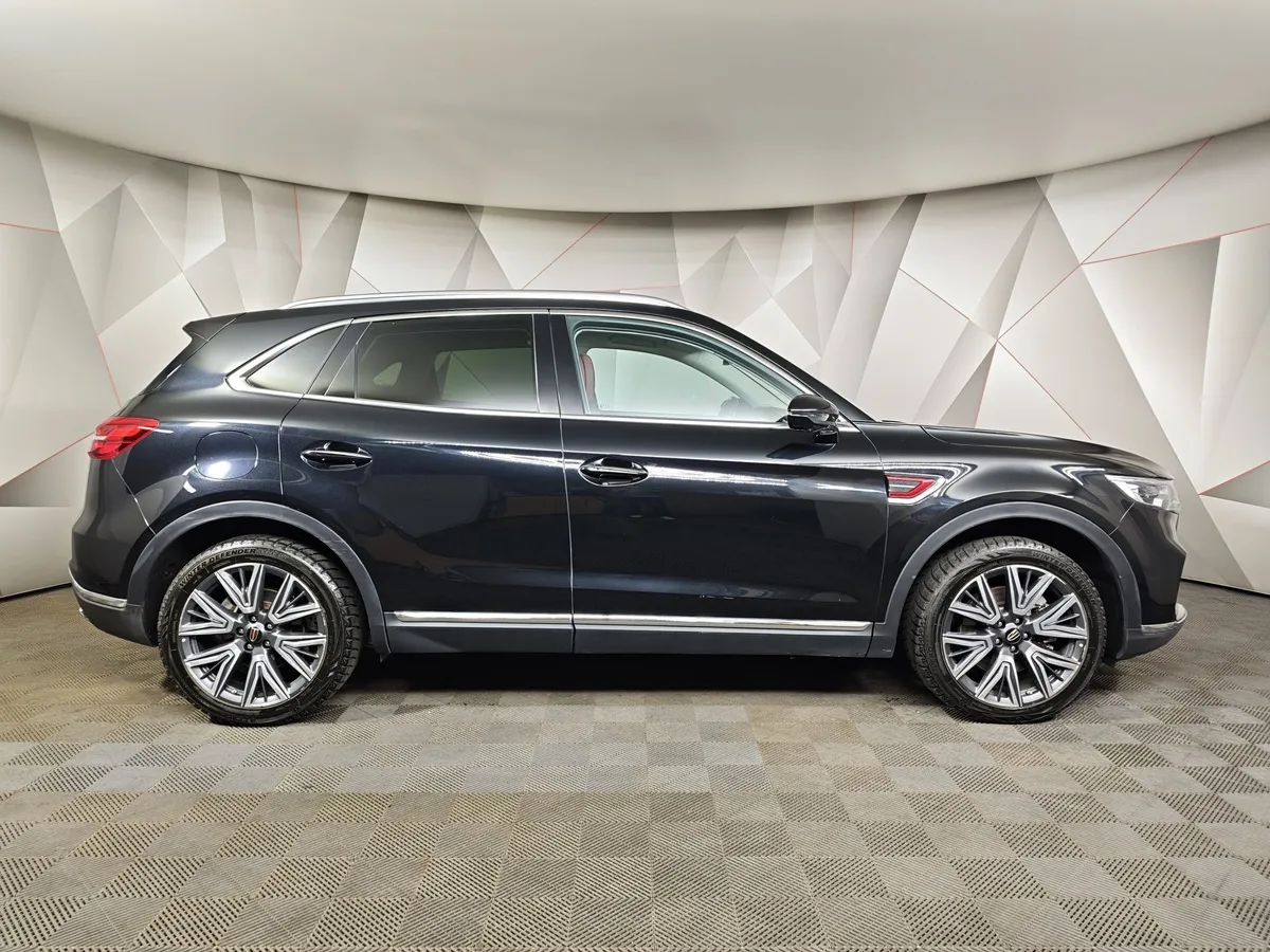 Hongqi HS5 2.0 AT 4WD (224 л.с.) Комфорт Черный в АВИЛОН. Слайд №6