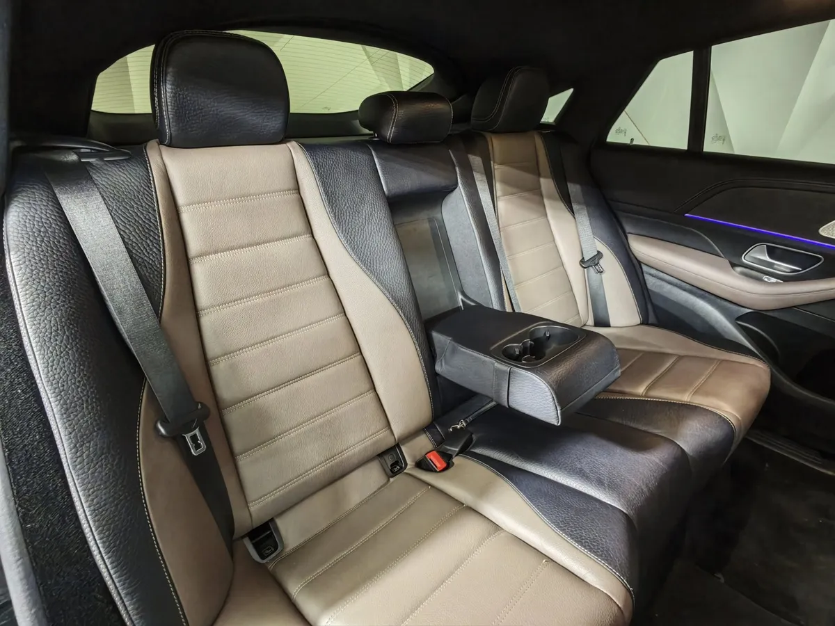 Mercedes-Benz GLE 350 4MATIC 9G-TRONIC (258 л.с.) Черный в АВИЛОН. Слайд №17