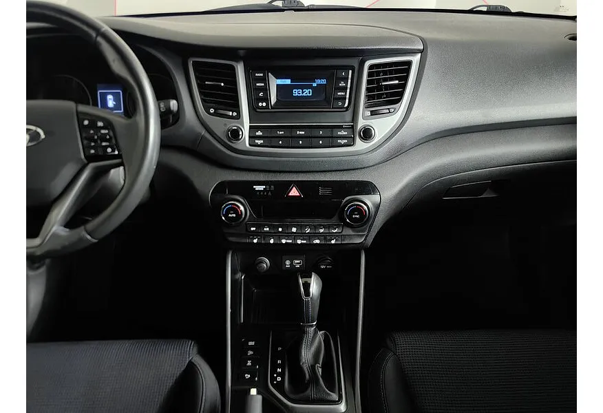 LIVE. Слайд №11