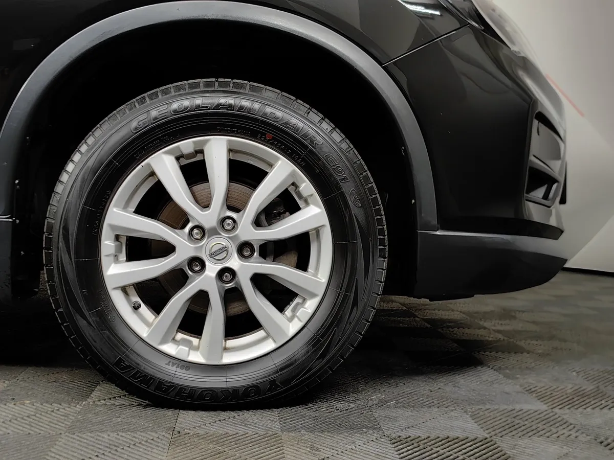 Nissan X-Trail 2.0 CVT AWD (144 л.с.) Черный в АВИЛОН. Слайд №9