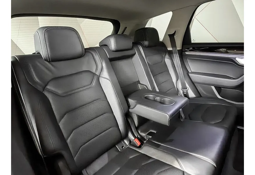 АВИЛОН - Volkswagen Touareg 3.0 V6 TDI Tiptronic 4Motion (249 л.с.) Exclusive Синий - slide 9