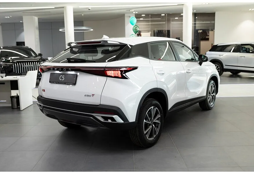 Omoda C5 1.5T CVT (147 л.с.) Ultimate Белый в АВИЛОН. Слайд №5