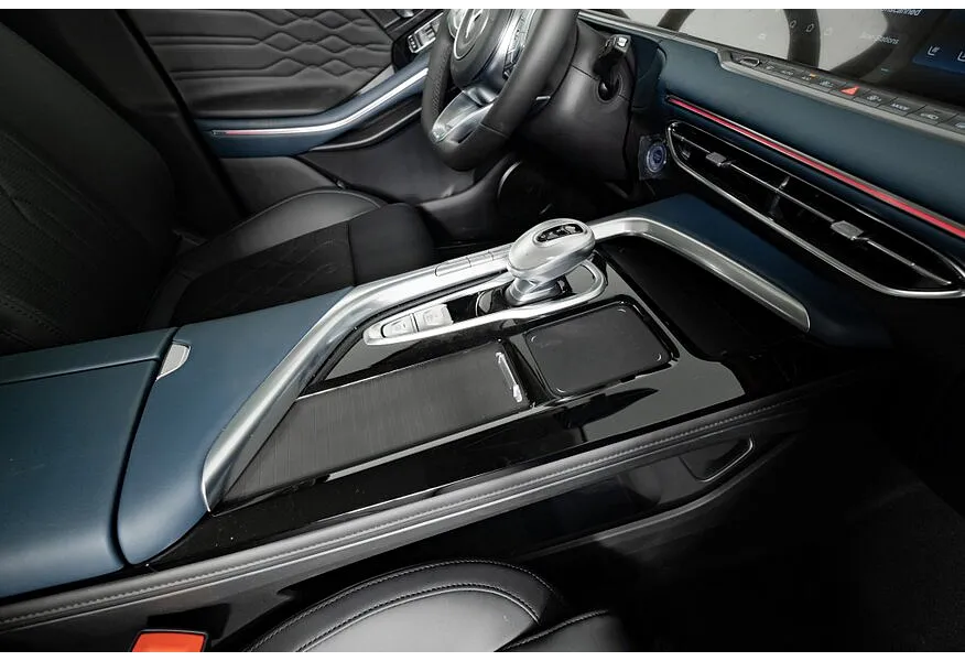 АВИЛОН - Voyah Free EVR Long Range 1.5 AT AWD (489 л.с.) Черный - slide 18