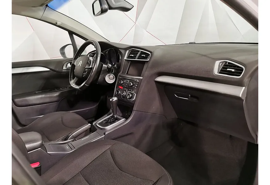 Citroen C4 1.6 THP AT (150 л.с.) Белый в АВИЛОН. Слайд №13