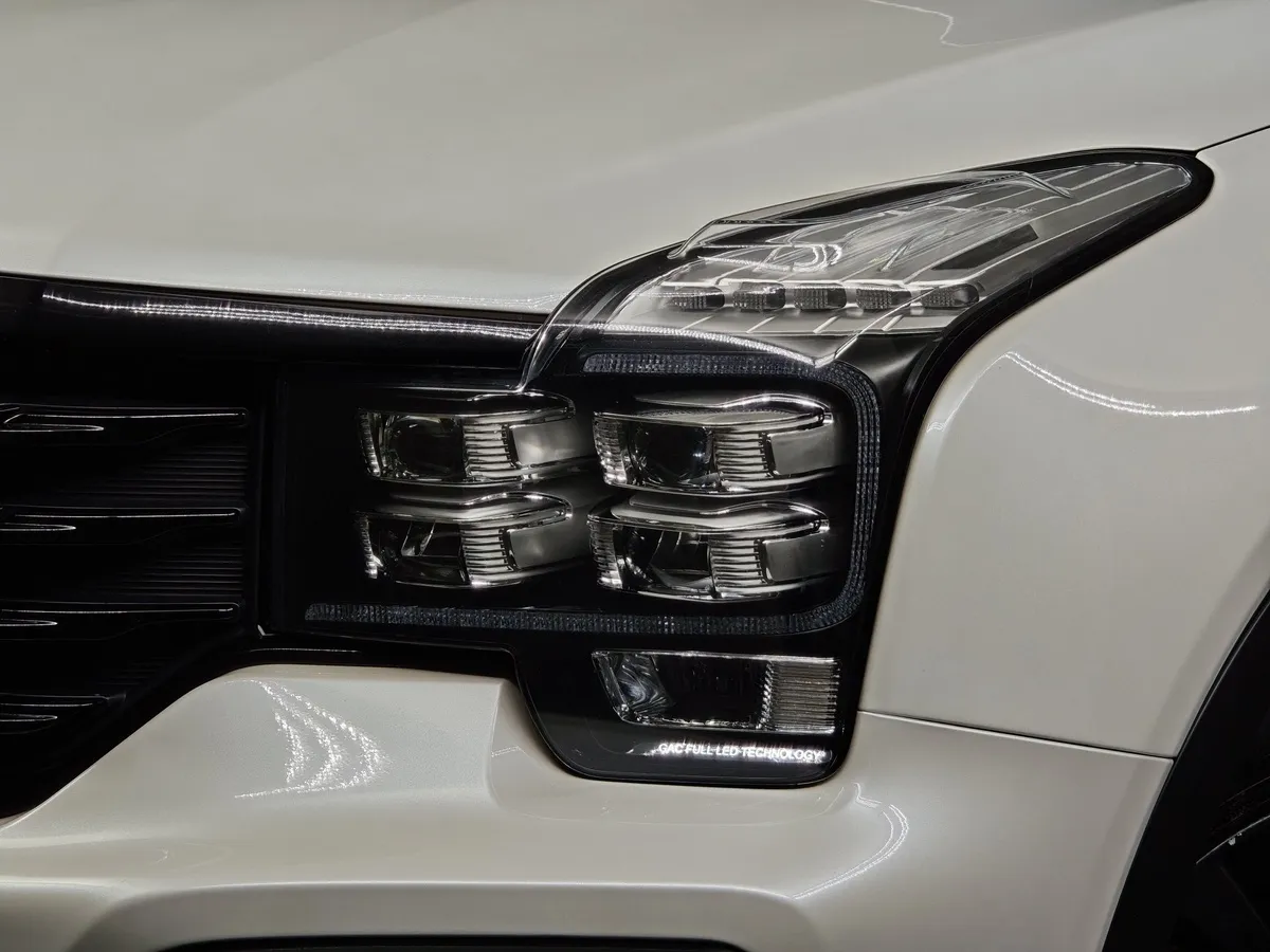 GAC GS8 2.0 AT (190 л.с.) GL Белый в АВИЛОН. Слайд №10