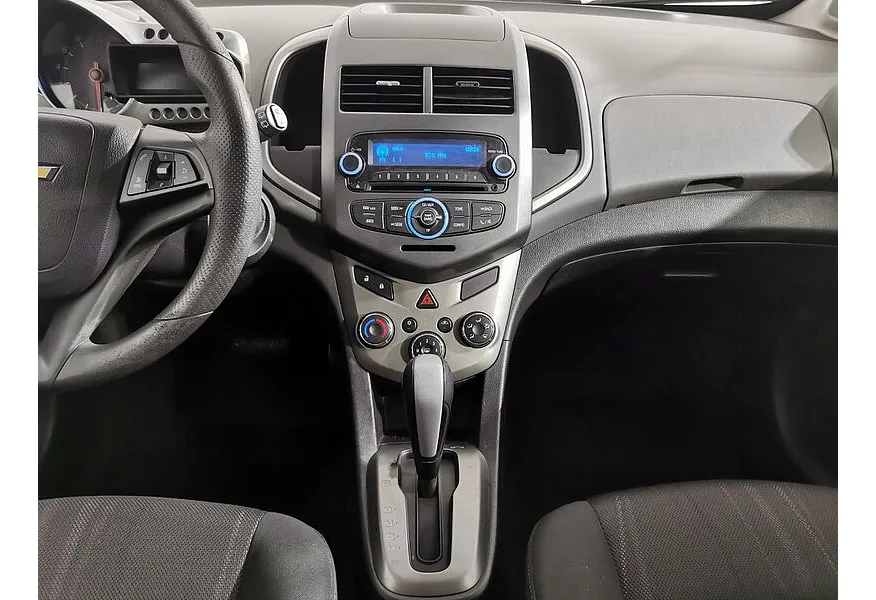 Chevrolet Aveo 1.6 AT (115 л.с.) Черный в АВИЛОН. Слайд №15