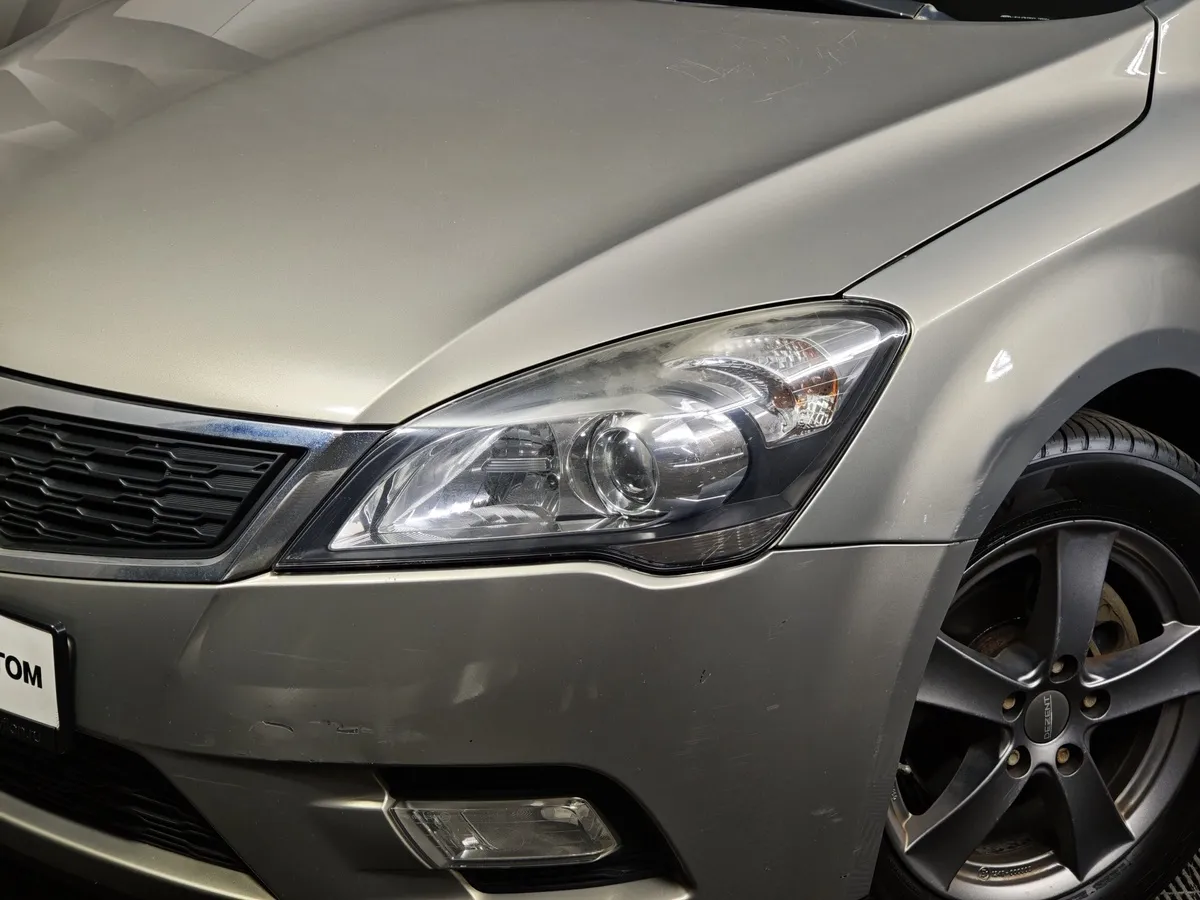 Kia Ceed 1.6 AT (122 л.с.) Люкс Серебристый в АВИЛОН. Слайд №10