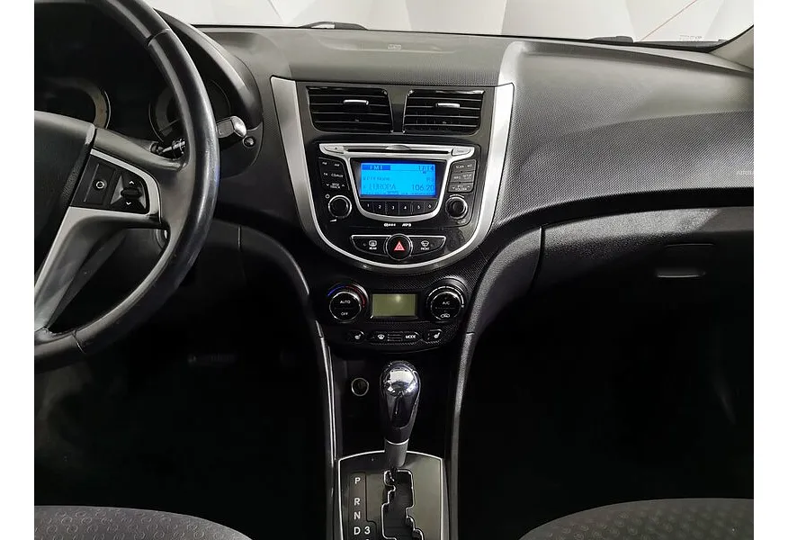 Hyundai Solaris 1.6 AT (123 л.с.) Active Красный в АВИЛОН. Слайд №14