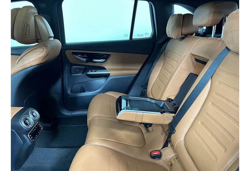 АВИЛОН - Mercedes-Benz GLC 260 L 9G-TRONIC 4MATIC (204 л.с.) Luxury Черный - slide 10