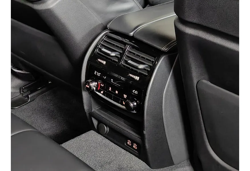 BMW 5 серия 530d xDrive Steptronic (249 л.с.) Base (Локальная сборка) Серый в АВИЛОН. Слайд №21