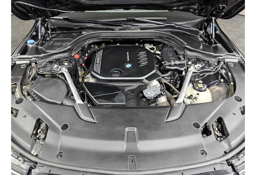 BMW 6 серия 620d xDrive Steptronic (190 л.с.) M Sport Plus Серый в АВИЛОН. Слайд №10