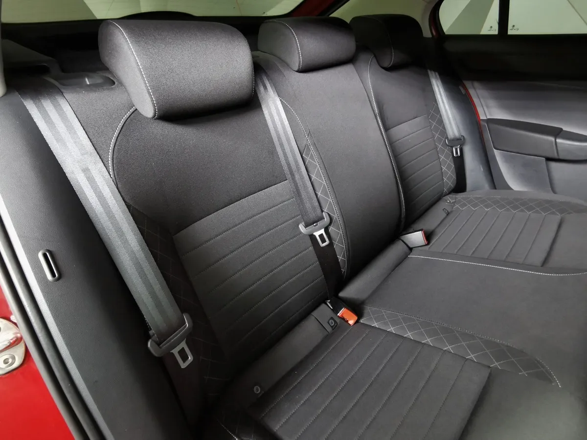 Skoda Rapid 1.4 TSI DSG (125 л.с.) Active Красный в АВИЛОН. Слайд №17