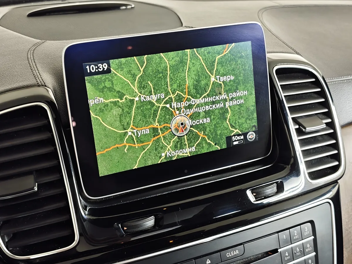 Mercedes-Benz GLS 500 4MATIC 9G-TRONIC (455 л.с.) Особая серия Черный в АВИЛОН. Слайд №21