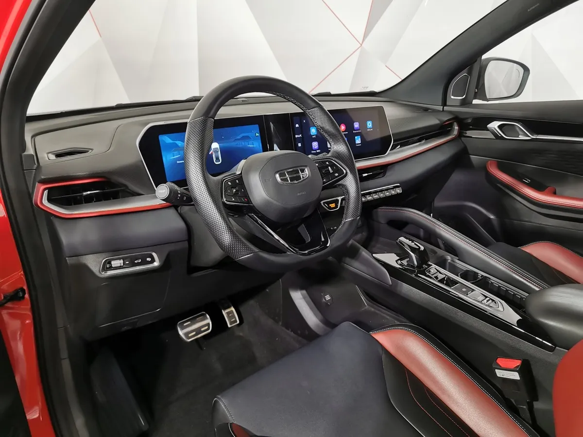 Geely Coolray 1.5T 7DCT (147 л.с.) Flagship Красный в АВИЛОН. Слайд №18