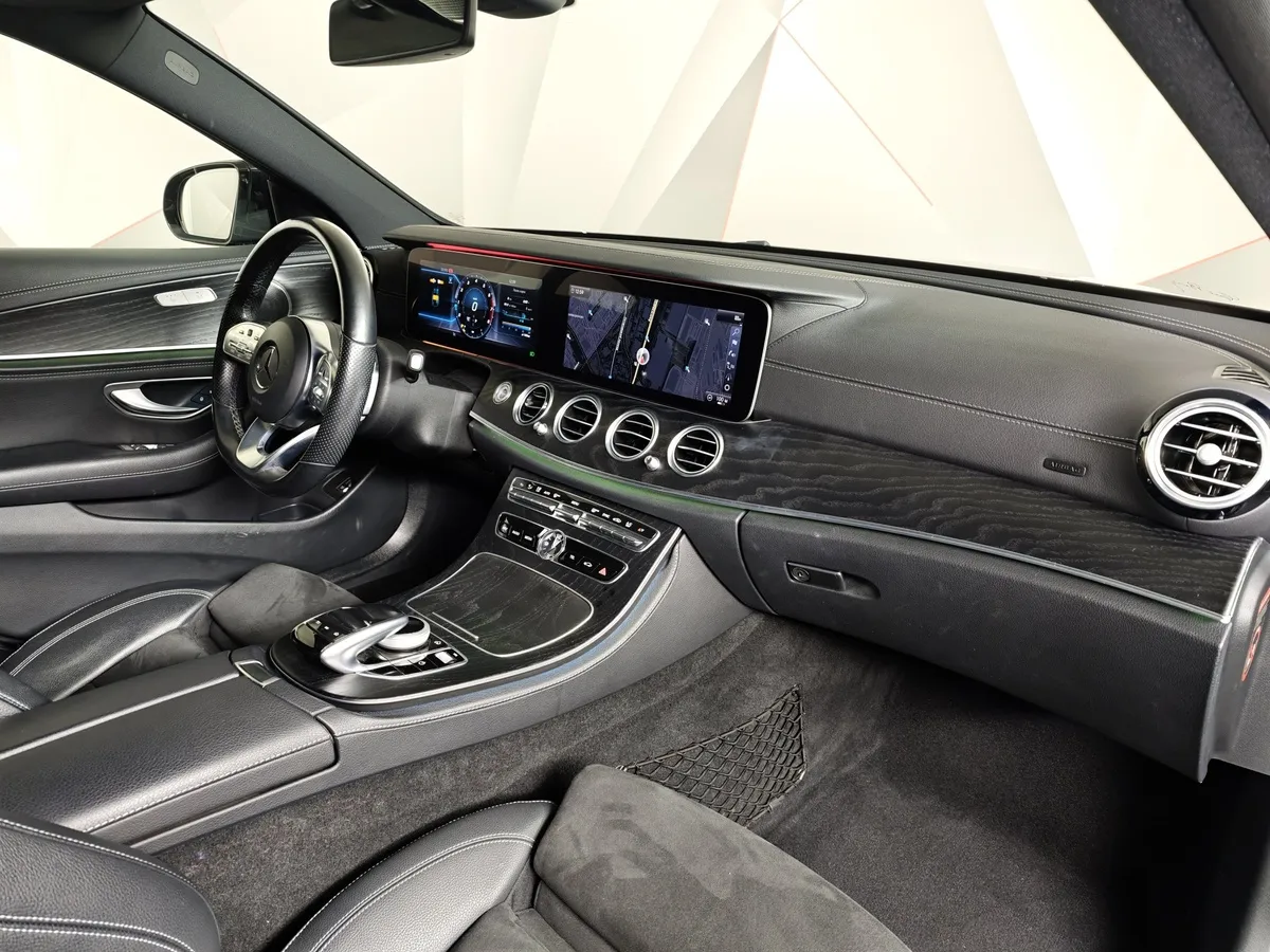 Mercedes-Benz E-Класс E 200 4MATIC 9G-TRONIC (184 л.с.) Sport Черный в АВИЛОН. Слайд №13