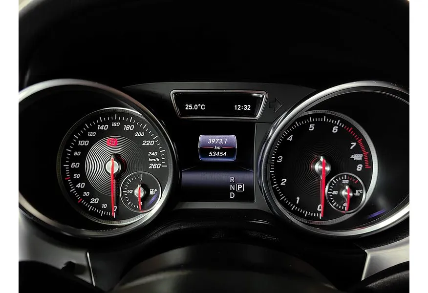 Mercedes-Benz GLE Купе 400 4MATIC 9G-TRONIC (333 л.с.) Особая серия Черный в АВИЛОН. Слайд №18