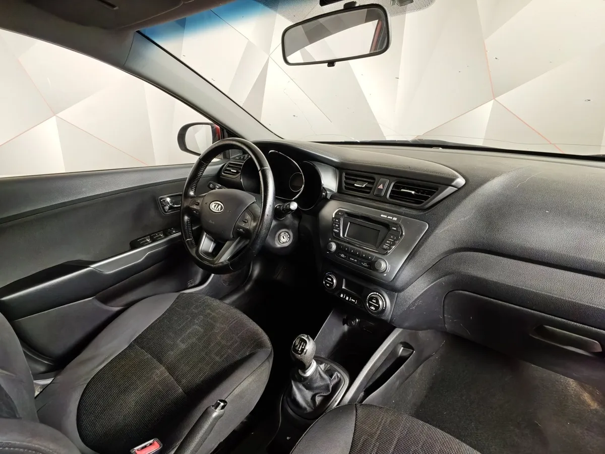Kia Rio 1.6 MT (123 л.с.) Красный в АВИЛОН. Слайд №11